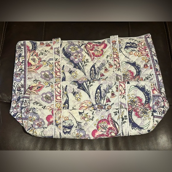 Vera Tote Large - Picture 2 of 3